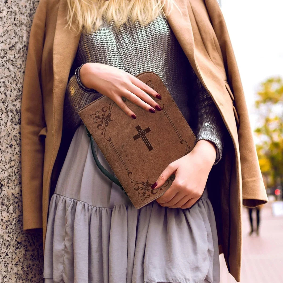 Classic Leather Bible Bag
